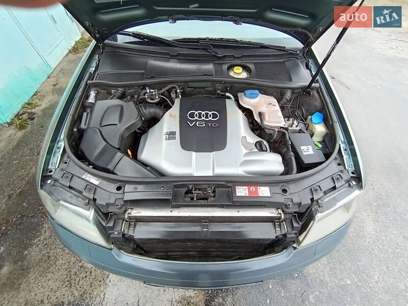 Универсал Audi A6 Allroad 2002 в Вараше