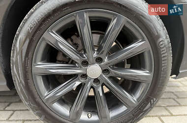 Универсал Audi A6 Allroad 2016 в 