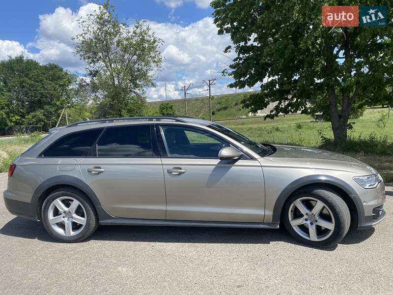 Универсал Audi A6 Allroad 2018 в 