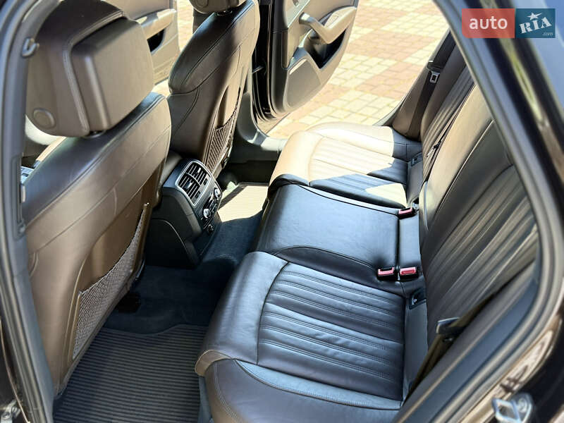 Универсал Audi A6 Allroad 2012 в Вараше