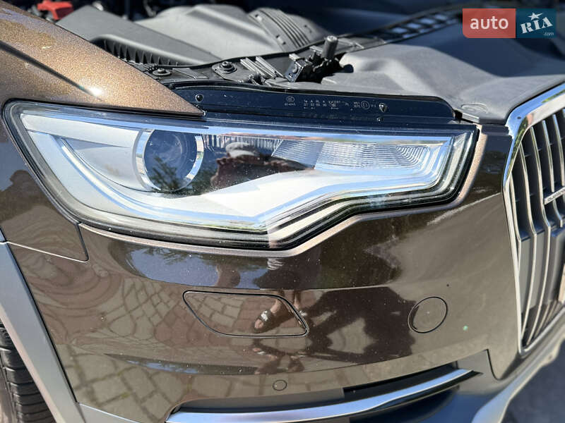 Универсал Audi A6 Allroad 2012 в Вараше
