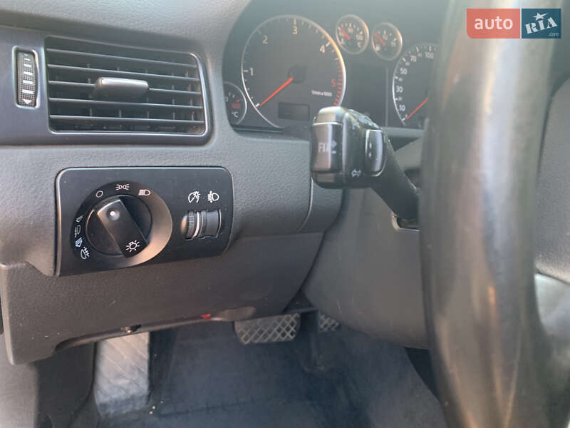 Универсал Audi A6 Allroad 2003 в Черновцах