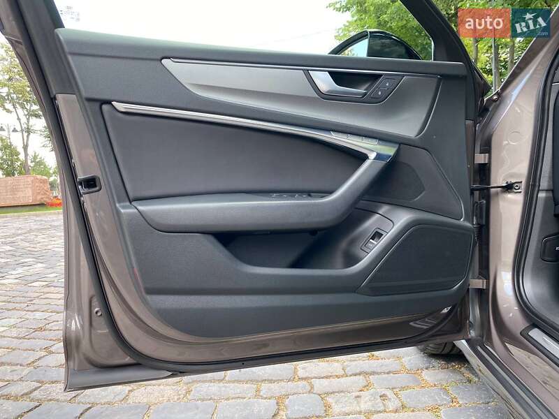 Універсал Audi A6 Allroad 2019 в Києві