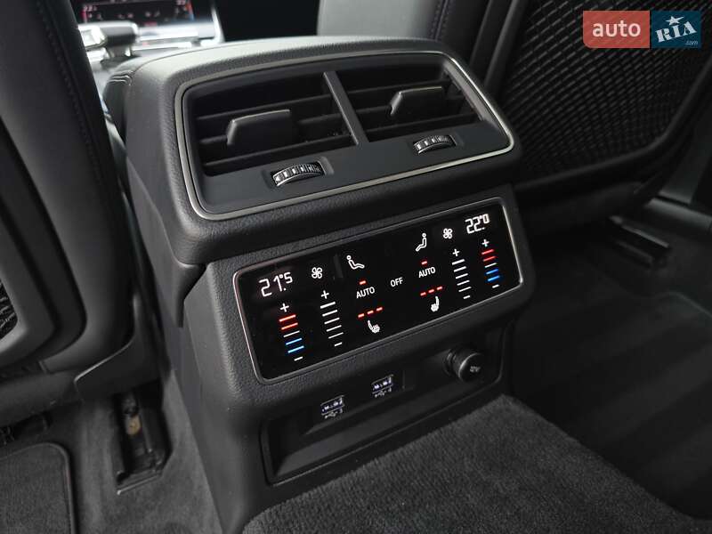 Універсал Audi A6 Allroad 2020 в Рівному