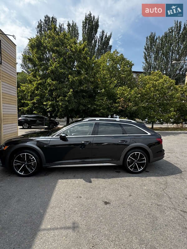Универсал Audi A6 Allroad 2020 в Запорожье