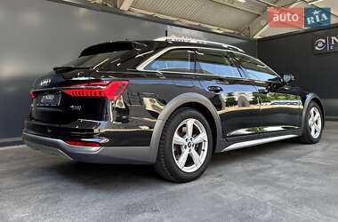 Универсал Audi A6 Allroad 2021 в 
