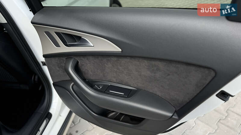 Универсал Audi A6 Allroad 2015 в Киеве