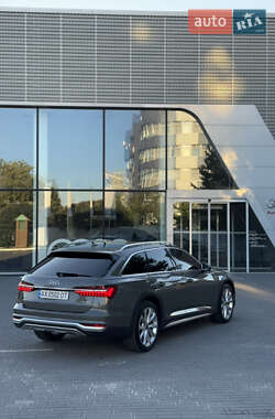 Универсал Audi A6 Allroad 2022 в 