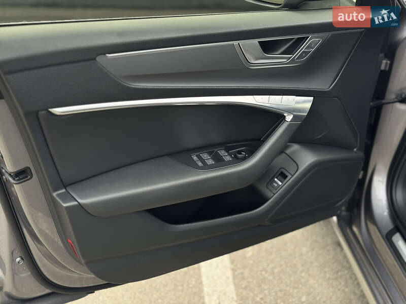 Универсал Audi A6 Allroad 2020 в Киеве