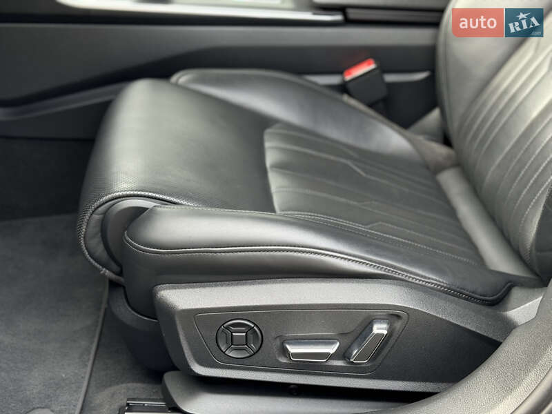 Универсал Audi A6 Allroad 2020 в Киеве