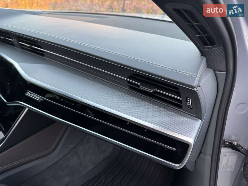 Универсал Audi A6 Allroad 2021 в Луцке