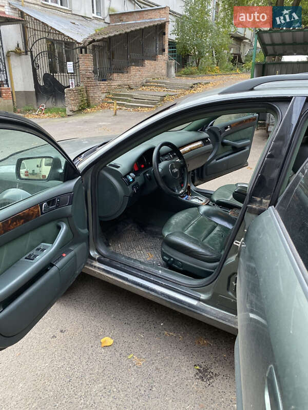 Универсал Audi A6 Allroad 2000 в Любешове