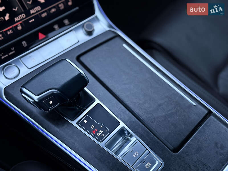 Универсал Audi A6 Allroad 2019 в Луцке