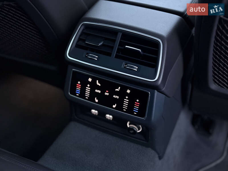 Универсал Audi A6 Allroad 2019 в Луцке