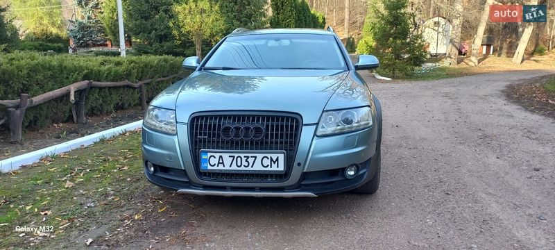 Audi A6 Allroad 2011