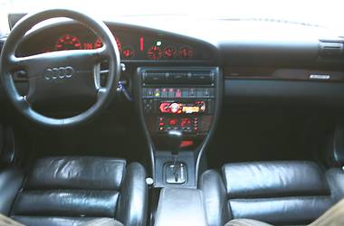Универсал Audi A6 1997 в 