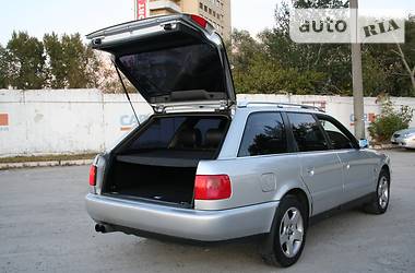 Универсал Audi A6 1997 в 