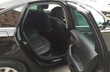 Седан Audi A6 2012 в 