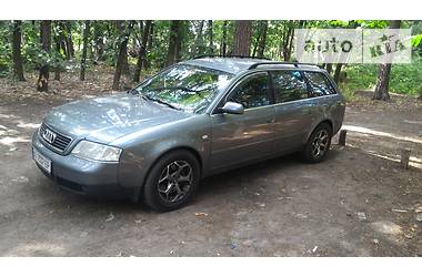 Универсал Audi A6 2001 в 