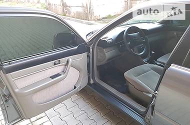 Седан Audi A6 1995 в Стрые