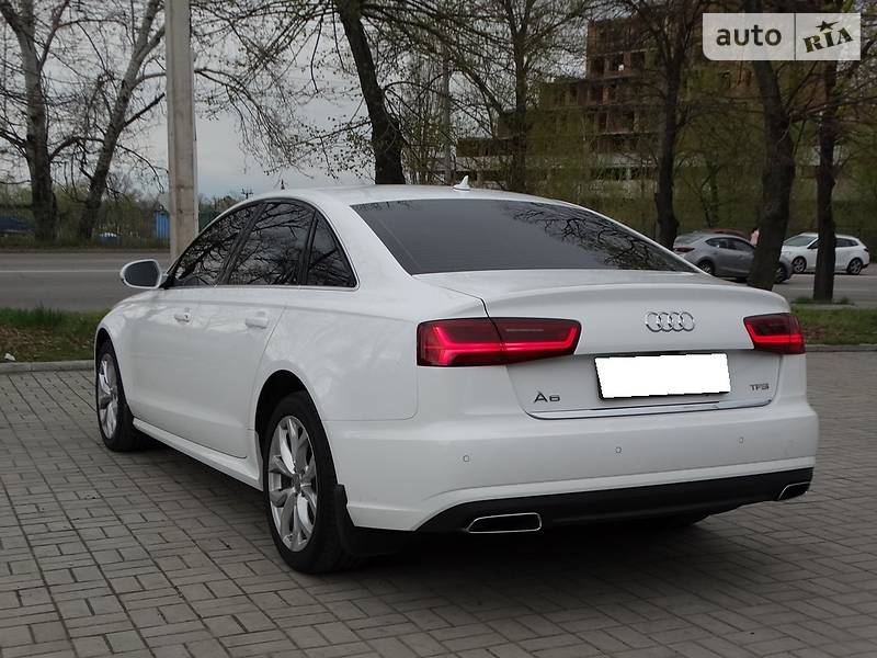 Седан Audi A6 2015 в Дніпрі
