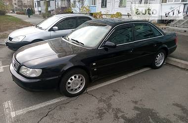 Седан Audi A6 1995 в Киеве