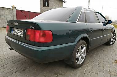 Седан Audi A6 1997 в 