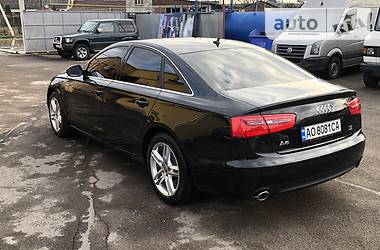 Седан Audi A6 2011 в 