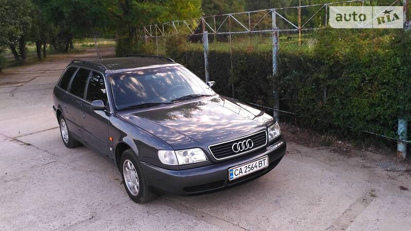 Универсал Audi A6 1996 в Каневе