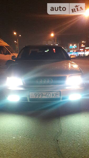 Седан Audi A6 1995 в Киеве