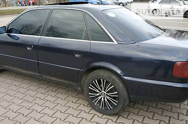 Седан Audi A6 1997 в Миргороде