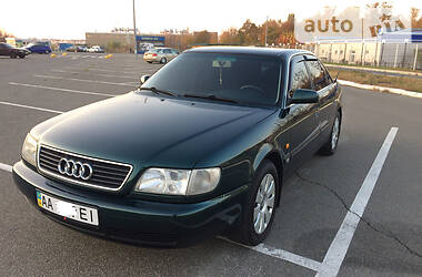 Седан Audi A6 1996 в 