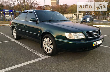 Седан Audi A6 1996 в 
