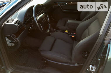 Седан Audi A6 1996 в 