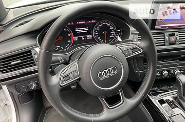 Седан Audi A6 2015 в 