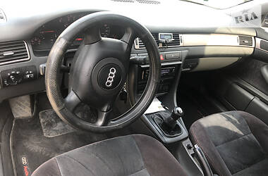 Седан Audi A6 1999 в 