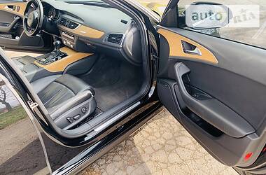 Седан Audi A6 2012 в 