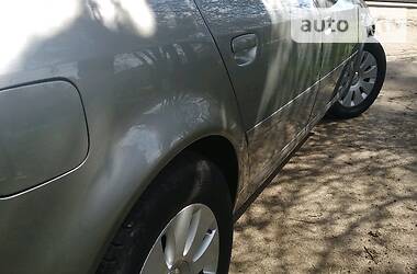 Універсал Audi A6 2004 в 