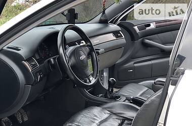 Седан Audi A6 2001 в 