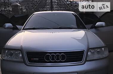 Седан Audi A6 2001 в 