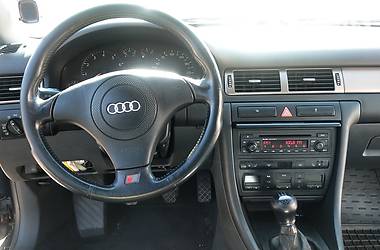 Універсал Audi A6 1998 в 