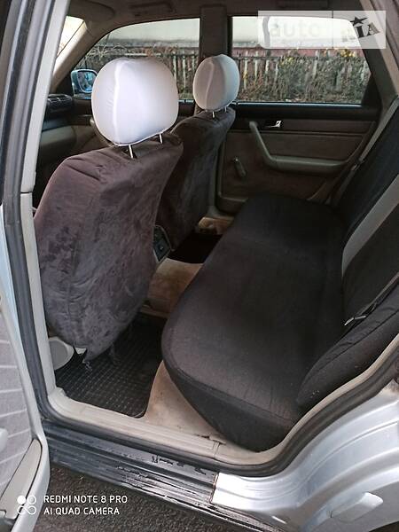 Седан Audi A6 1997 в Кривом Роге