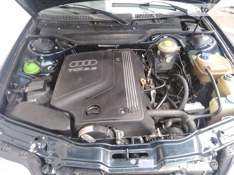 Седан Audi A6 1996 в Тячеві