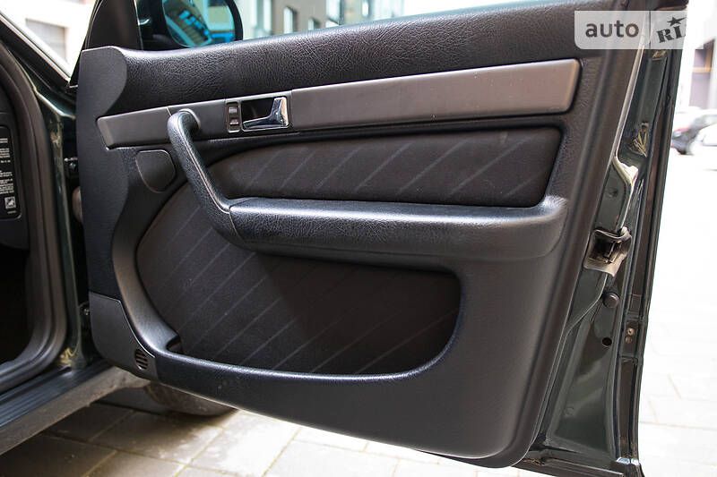 Седан Audi A6 1997 в Стрию