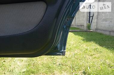 Седан Audi A6 1995 в 