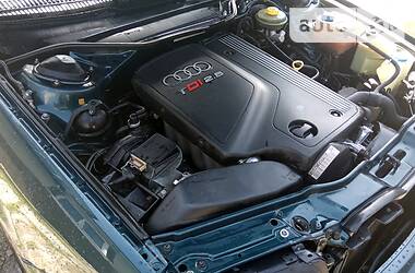 Седан Audi A6 1995 в 