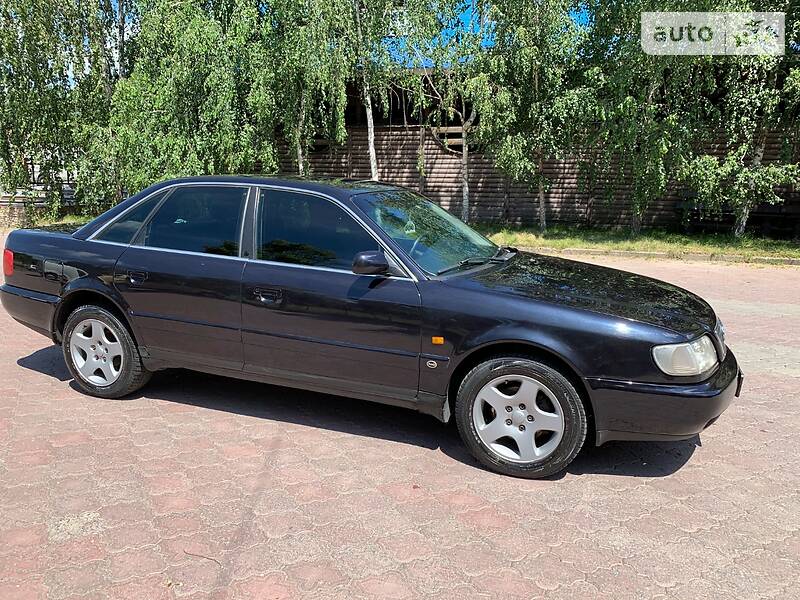 Седан Audi A6 1996 в Бердичеве