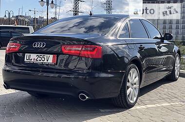 Седан Audi A6 2012 в 