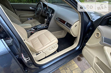 Седан Audi A6 2004 в 