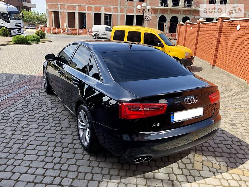 Седан Audi A6 2012 в Мукачевому